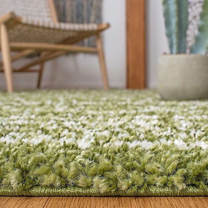 SAFAVIEH Arizona Shag Collection Runner Rug - Image 5