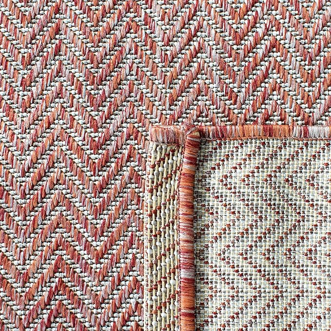 SAFAVIEH Outdoor Runner Rug 2'3"x6'7" - Image 7