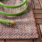 SAFAVIEH Outdoor Runner Rug 2'3"x6'7" - Image 6